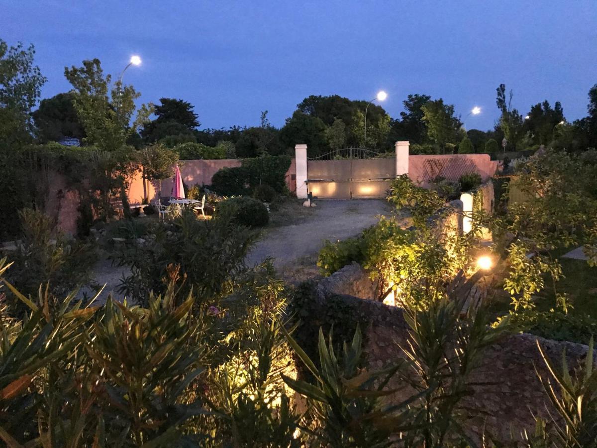 La Closerie Hotell Villeneuve-lès-Béziers Exteriör bild