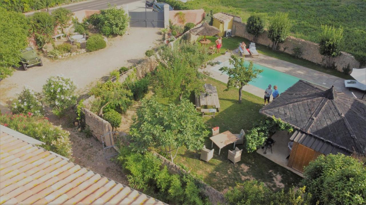 La Closerie Hotell Villeneuve-lès-Béziers Exteriör bild
